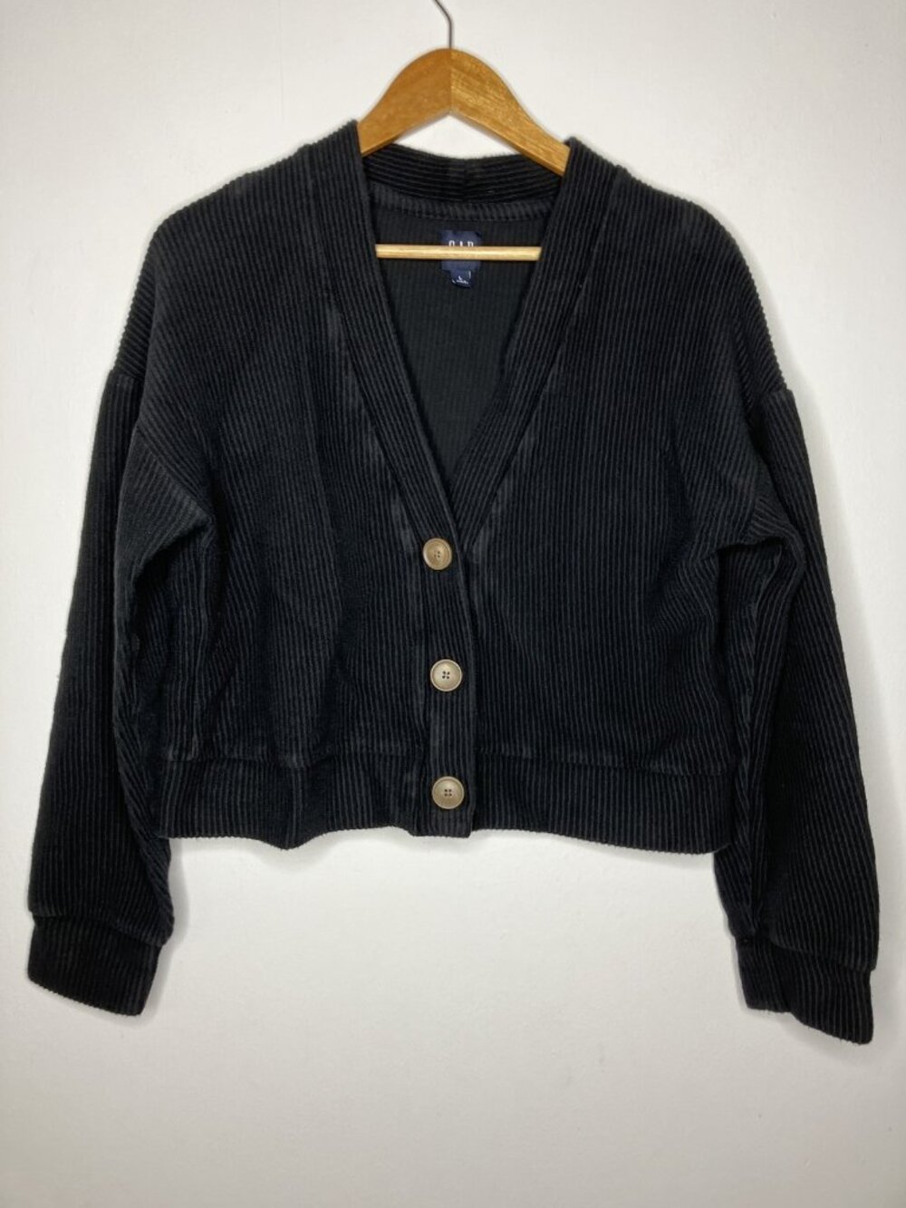 GAP Women's Black Ribbed Cropped Cardigan Sweater Large Button